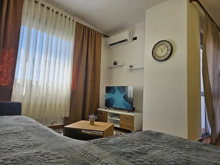 City View Apartment 地拉那